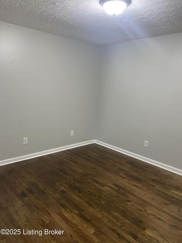 3603 Cedarwood Way, Jeffersontown, KY 40299