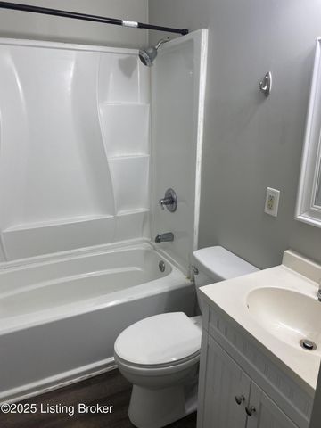 3603 Cedarwood Way, Jeffersontown, KY 40299