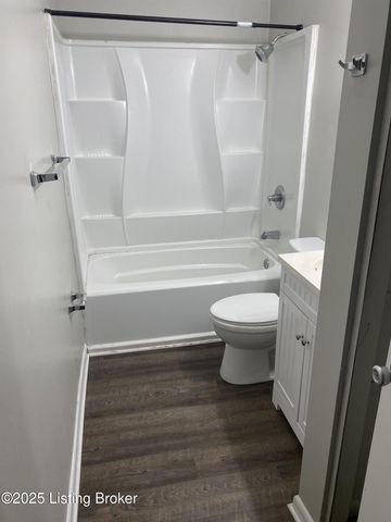 3603 Cedarwood Way, Jeffersontown, KY 40299