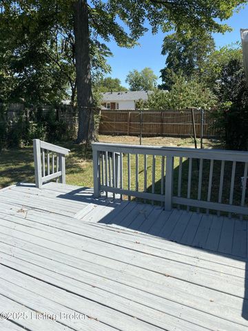 3603 Cedarwood Way, Jeffersontown, KY 40299