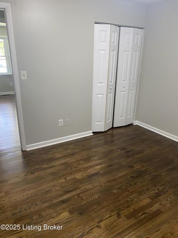 3603 Cedarwood Way, Jeffersontown, KY 40299