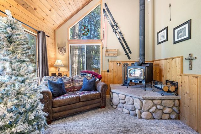 42316 Blue Meadow Lane, Shaver Lake, CA 93664