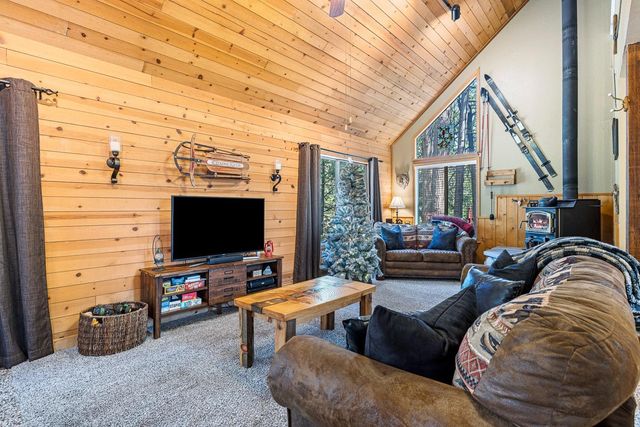 42316 Blue Meadow Lane, Shaver Lake, CA 93664