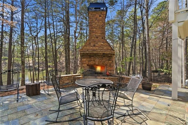 2110 Wood Cove Drive, Cumming, GA 30041