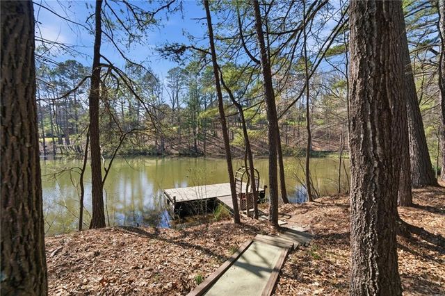 2110 Wood Cove Drive, Cumming, GA 30041