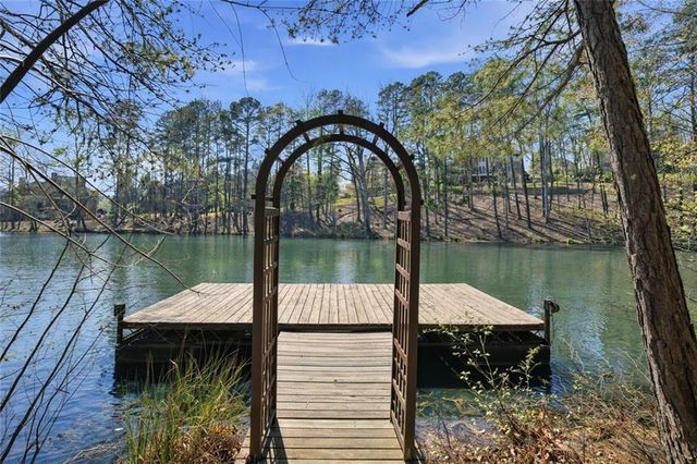 2110 Wood Cove Drive, Cumming, GA 30041