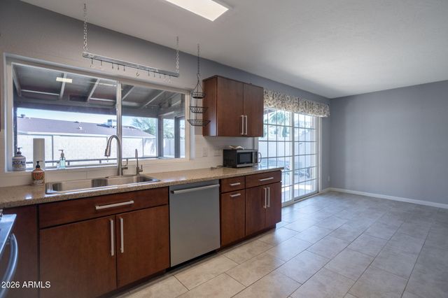 1722 W SAINT MORITZ Lane, Phoenix, AZ 85023