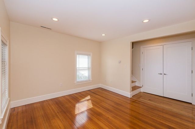 9-11 Rock Valley 2, Everett, MA 02149