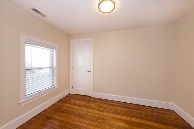 9-11 Rock Valley 2, Everett, MA 02149