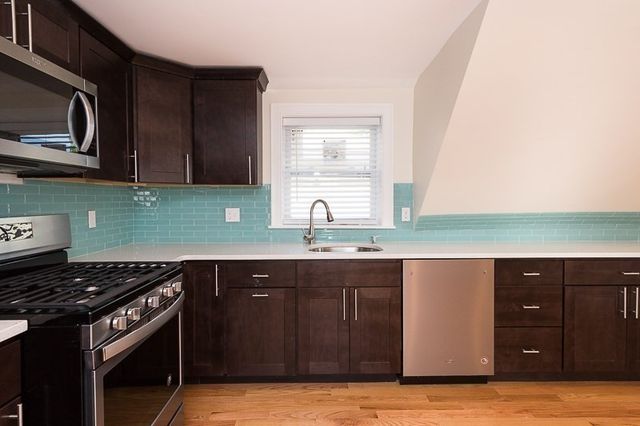 9-11 Rock Valley 2, Everett, MA 02149