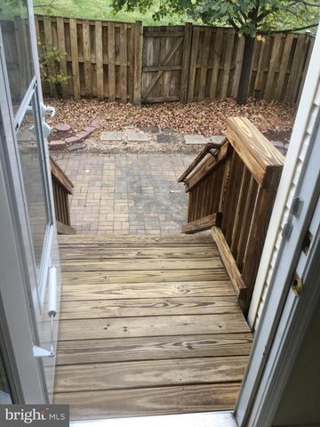 662 MCLEARY SQ SE, Leesburg, VA 20175