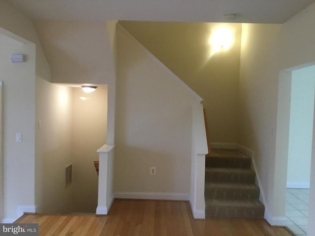 662 MCLEARY SQ SE, Leesburg, VA 20175