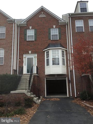 662 MCLEARY SQ SE, Leesburg, VA 20175