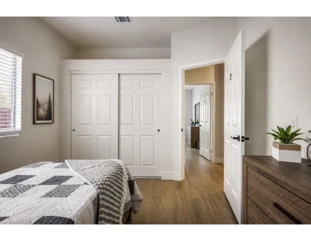 8550 Rolling Hills Drive, Corona, CA 92883