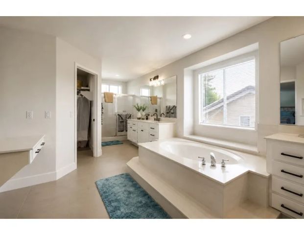 8550 Rolling Hills Drive, Corona, CA 92883