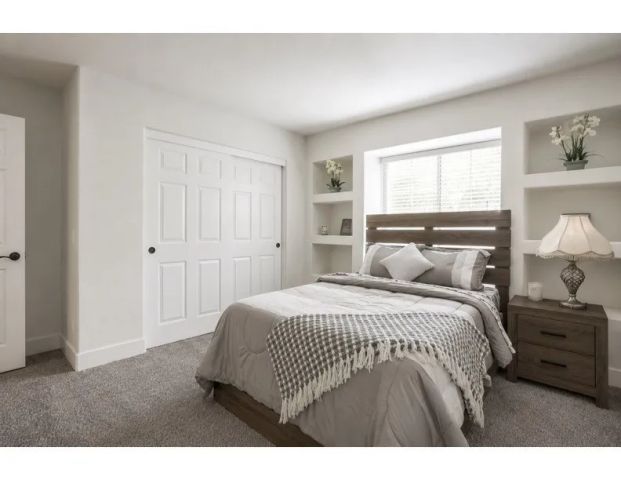 8550 Rolling Hills Drive, Corona, CA 92883