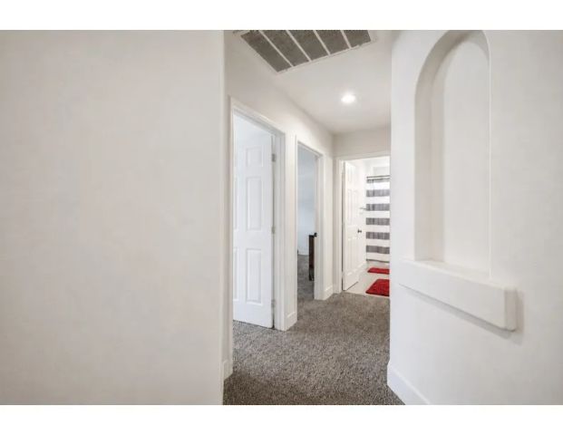 8550 Rolling Hills Drive, Corona, CA 92883