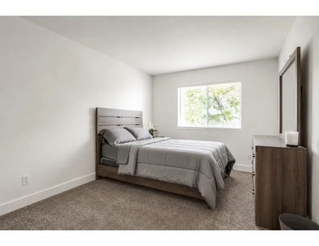 8550 Rolling Hills Drive, Corona, CA 92883