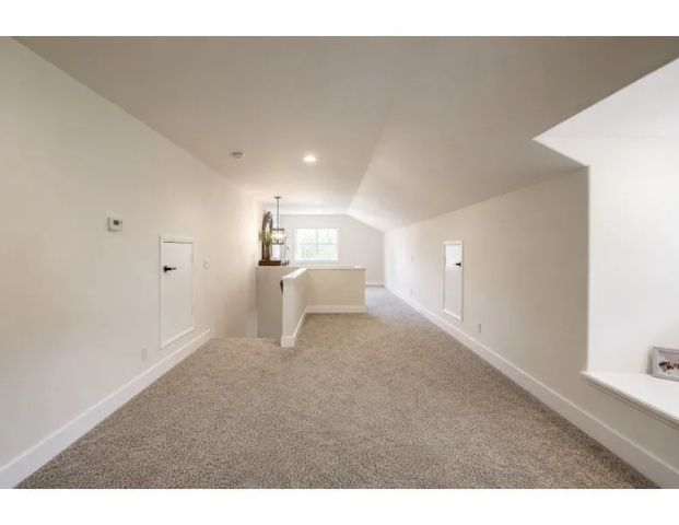 8550 Rolling Hills Drive, Corona, CA 92883