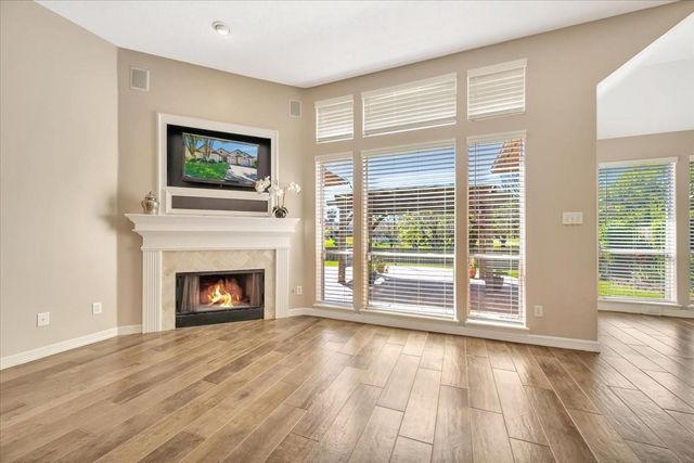 104 Las Brisas Street, Kemah, TX 77565