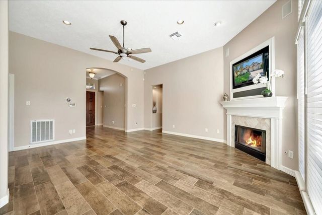 104 Las Brisas Street, Kemah, TX 77565