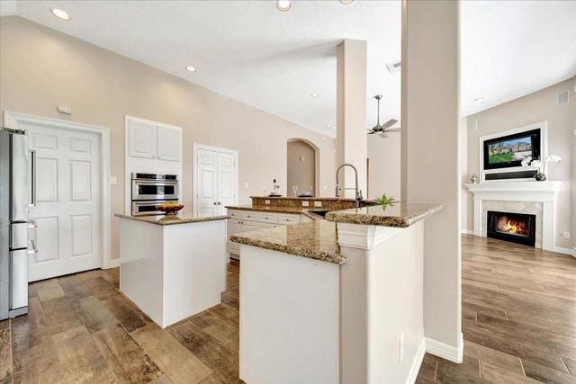 104 Las Brisas Street, Kemah, TX 77565