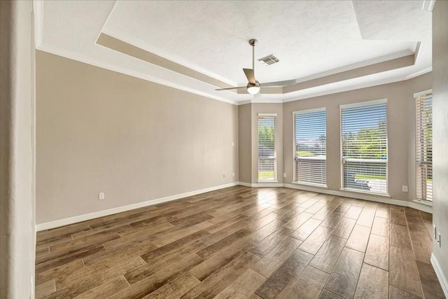 104 Las Brisas Street, Kemah, TX 77565