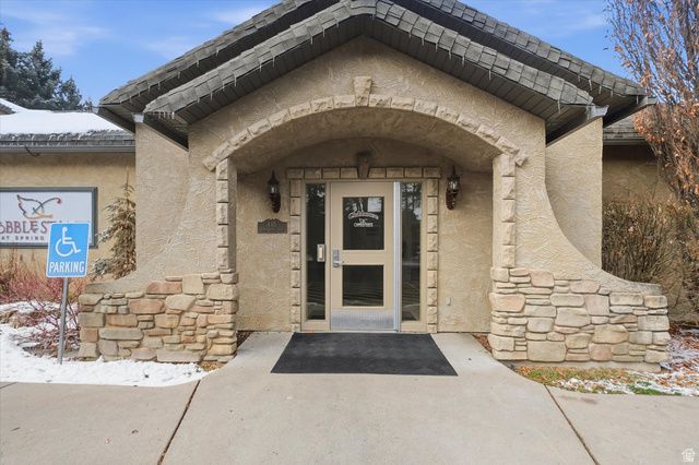 488 N LINDEN LN, Providence, UT 84332