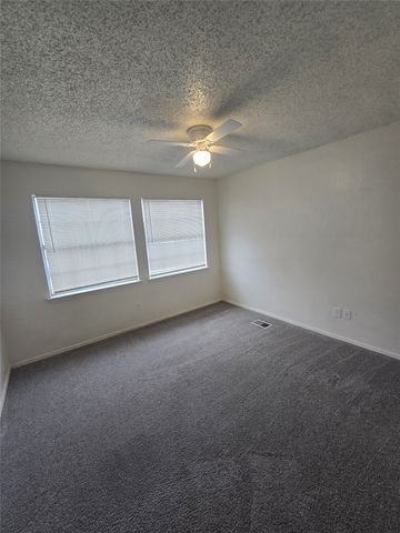 1302 Lloyd Drive, Duncanville, TX 75137