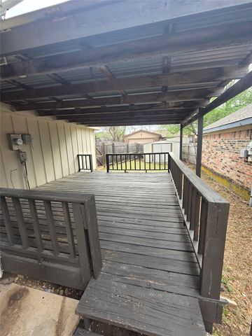 1302 Lloyd Drive, Duncanville, TX 75137