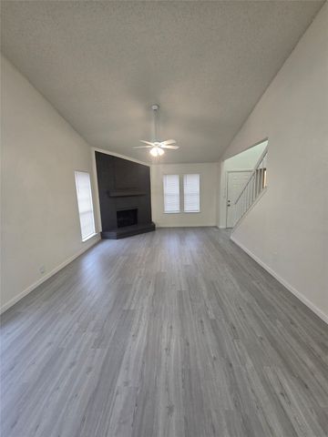 1302 Lloyd Drive, Duncanville, TX 75137