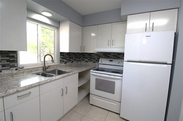 2304 RINGLING BOULEVARD 208, Sarasota, FL 34237