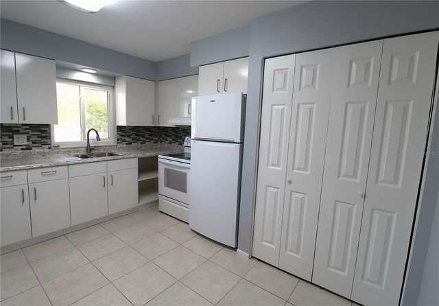 2304 RINGLING BOULEVARD 208, Sarasota, FL 34237