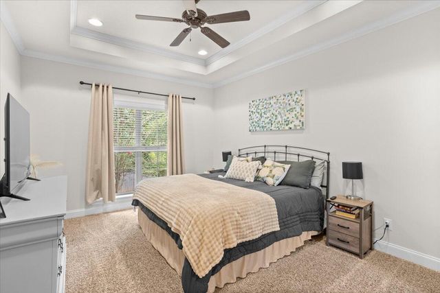 10 Woodside, Hattiesburg, MS 39402