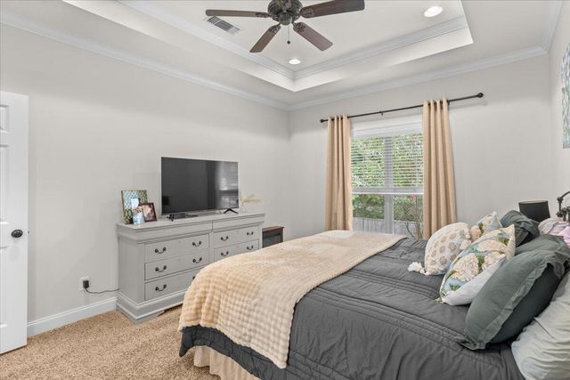 10 Woodside, Hattiesburg, MS 39402