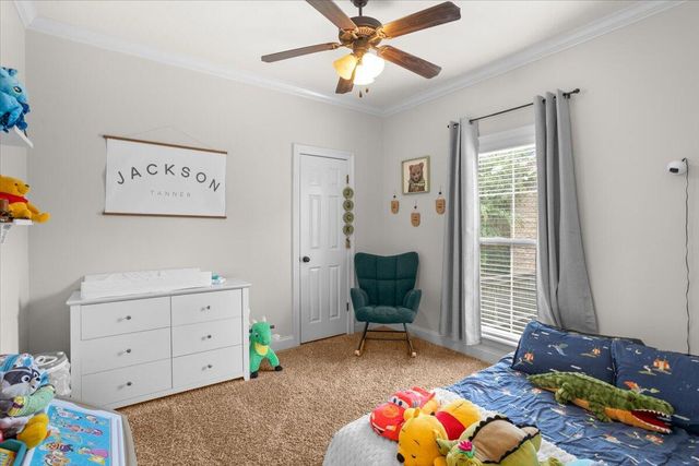10 Woodside, Hattiesburg, MS 39402