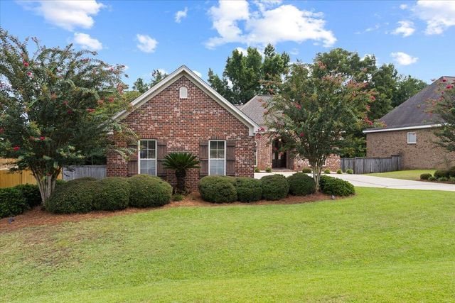 10 Woodside, Hattiesburg, MS 39402