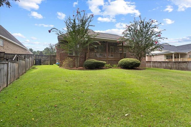 10 Woodside, Hattiesburg, MS 39402