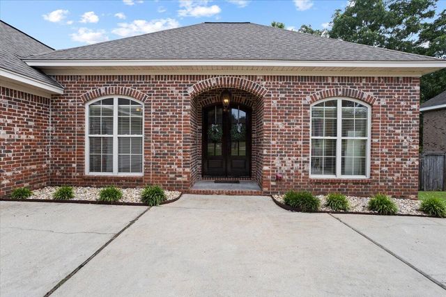 10 Woodside, Hattiesburg, MS 39402