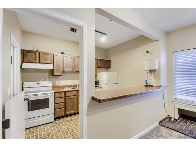 7110 S Gaylord St O6, Centennial, CO 80122