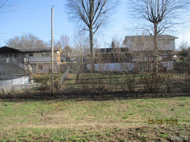 612 Springdale Drive, Belleville, IL 62223