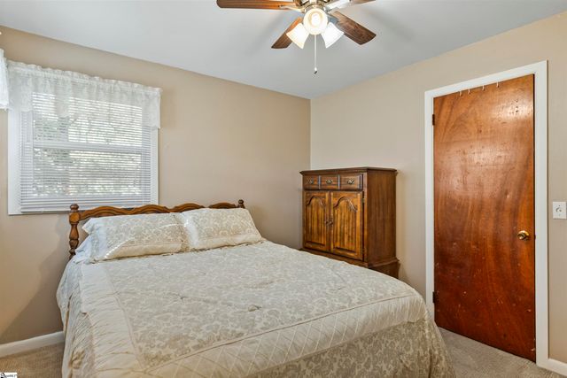 4 Dell Circle, Travelers Rest, SC 29690