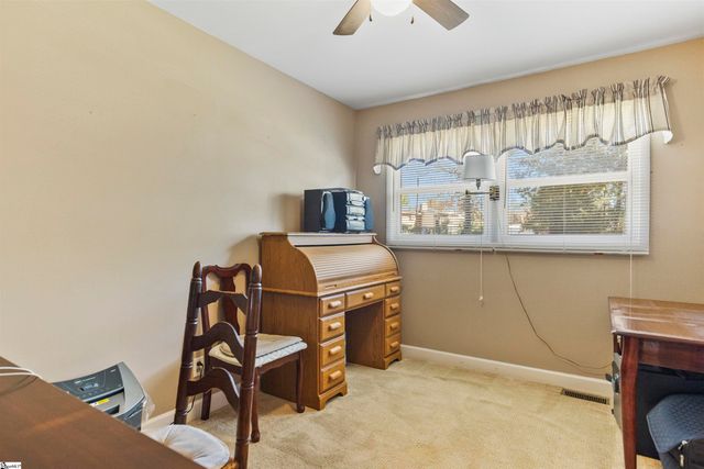 4 Dell Circle, Travelers Rest, SC 29690