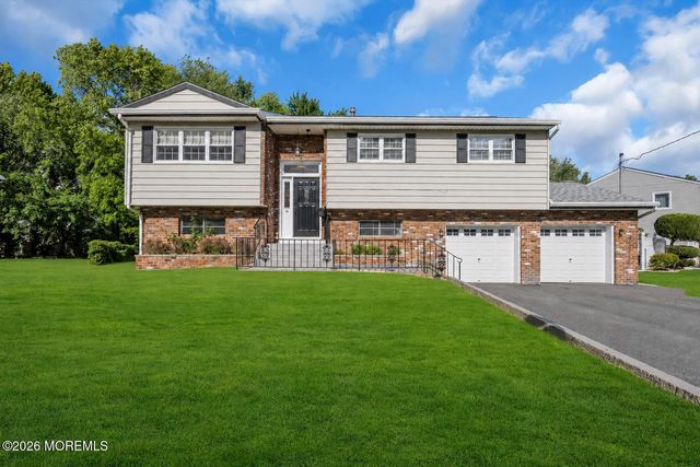 10 Coleridge Avenue, Hazlet, NJ 07730