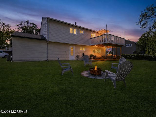 10 Coleridge Avenue, Hazlet, NJ 07730