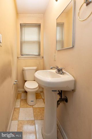 2703 UNION AVE, Pennsauken, NJ 08109