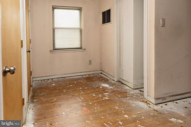 2703 UNION AVE, Pennsauken, NJ 08109