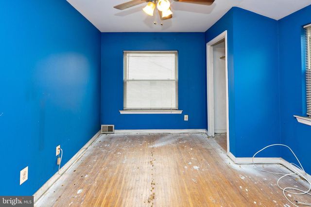 2703 UNION AVE, Pennsauken, NJ 08109