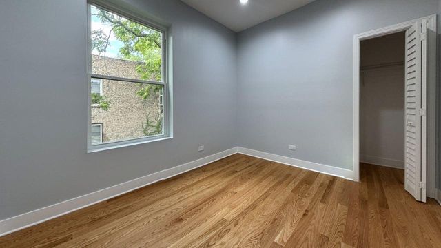 522 N Hamlin Avenue, Chicago, IL 60624