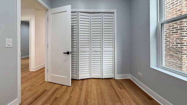 522 N Hamlin Avenue, Chicago, IL 60624